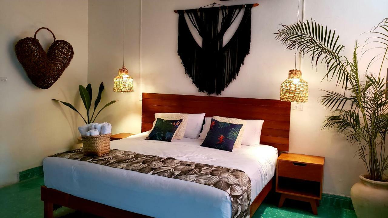 Casa Baeza Apartament, The Best Location, 70Mts From The Sea Cozumel Esterno foto